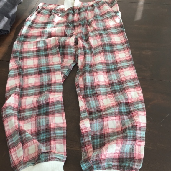 Hollister Cuffed Plaid Pj Pants 